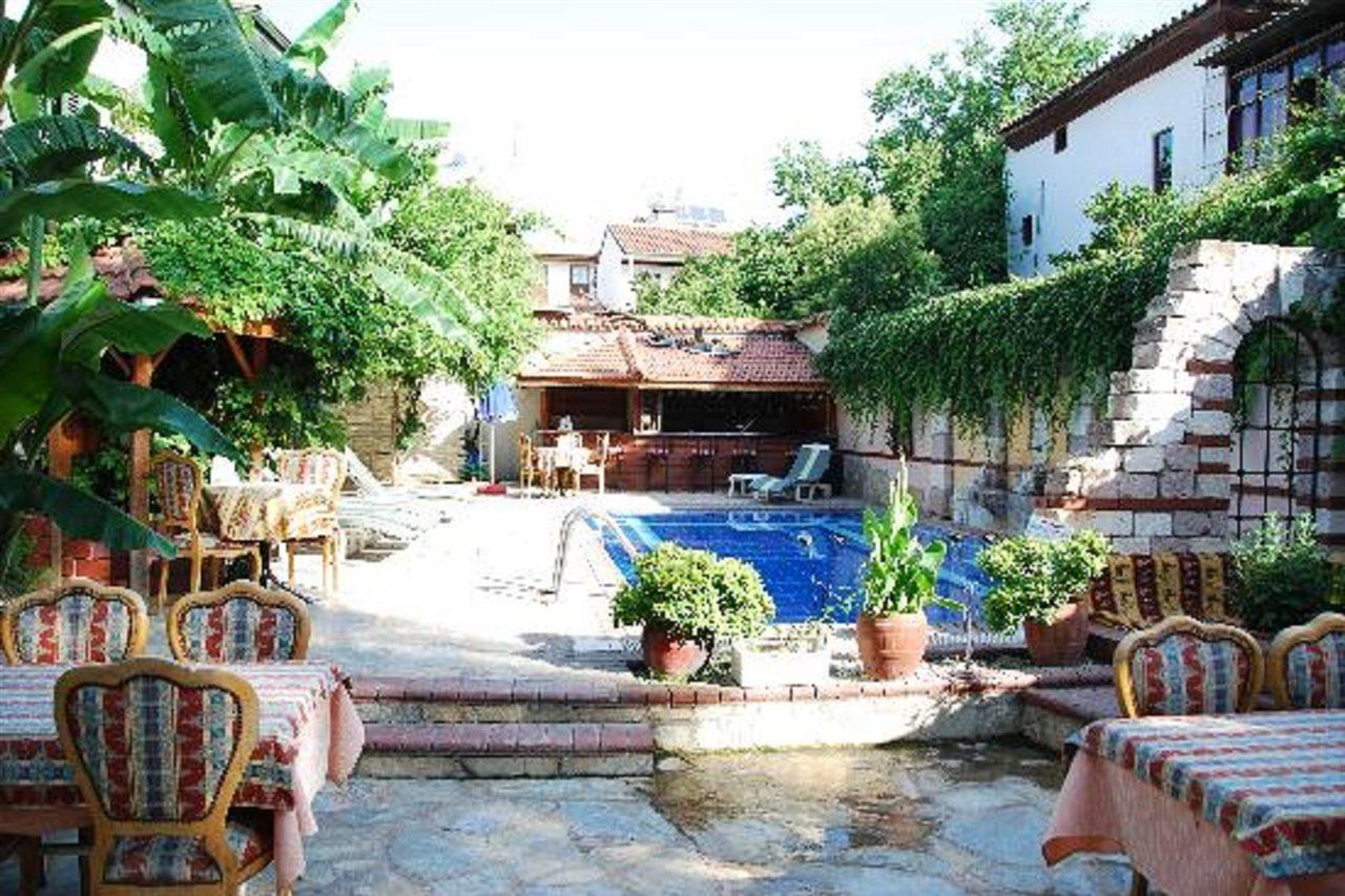 Kaleici Pera Palace Hotel อันตัลยา ภายนอก รูปภาพ